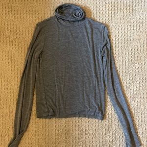Aeropostale grey turtle neck